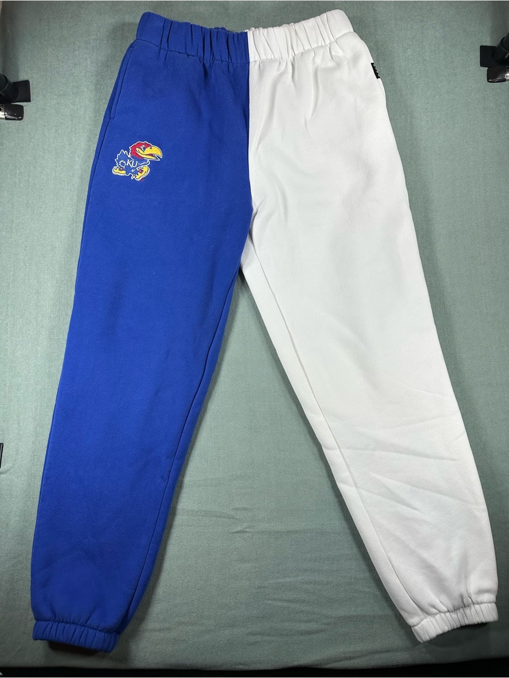 Hype and Vice KU Jayhawks Two-Tone Blue and White Jogger Pants